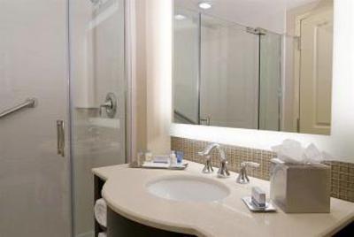 фото отеля Doubletree Hotel Dulles Airport-Sterling