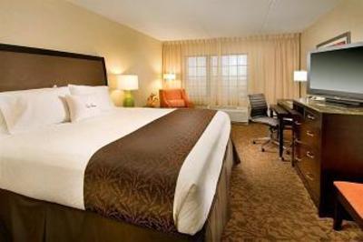 фото отеля Doubletree Hotel Dulles Airport-Sterling