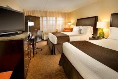 фото отеля Doubletree Hotel Dulles Airport-Sterling