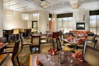 фото отеля Doubletree Hotel Dulles Airport-Sterling