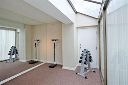 фото отеля Holiday Inn Express Vancouver