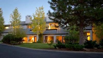 фото отеля Pine Ridge Inn
