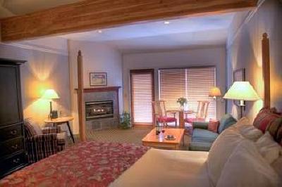 фото отеля Pine Ridge Inn