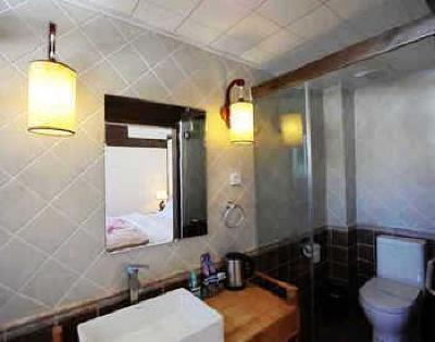 фото отеля Lijiang Yunjin Yaju Courtyard Hotel