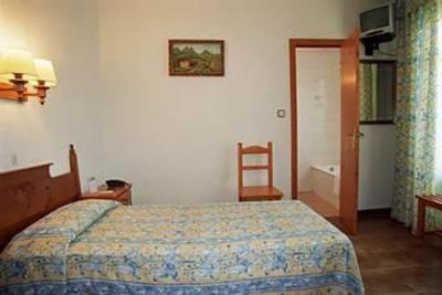 фото отеля Hotel Neptuno Calella