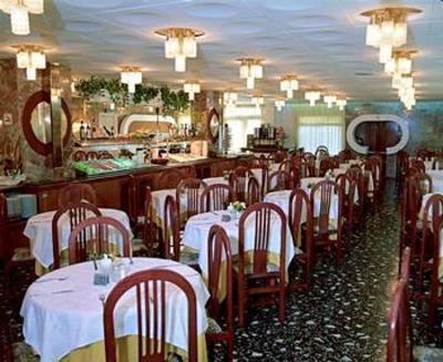 фото отеля Hotel Neptuno Calella