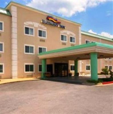 фото отеля Baymont Inn & Suites Lawton