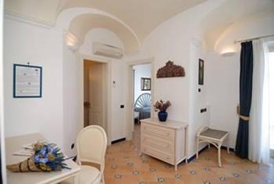 фото отеля Hotel Bellevue Suite Amalfi