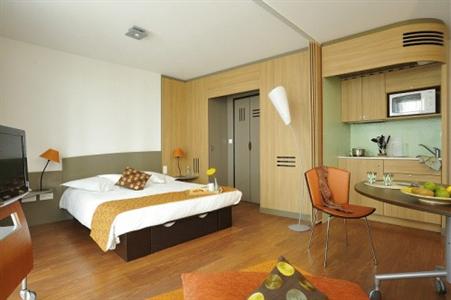 фото отеля Adagio City Aparthotel Nantes Centre