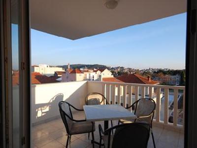 фото отеля Apartmani Trogir