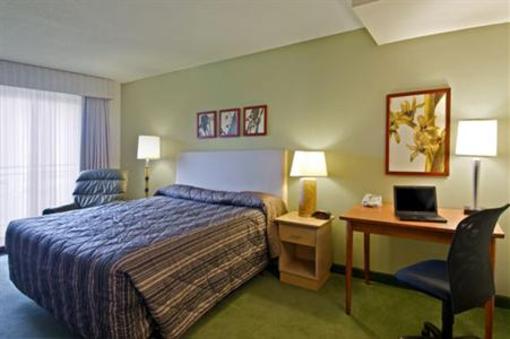 фото отеля Extended Stay Deluxe Ottawa - Downtown