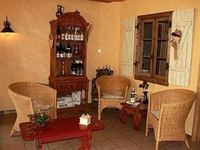фото отеля Auberge Du Haut Jardin Hotel Rehaupal