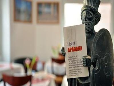 фото отеля Apadana Hotel