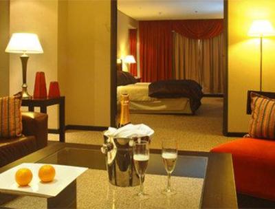 фото отеля Howard Johnson Plaza Jujuy