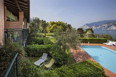 фото отеля Residence Parco Lago di Garda