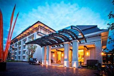 фото отеля Harris Hotel & Conventions Malang