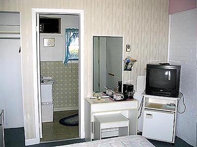 фото отеля Condotel Motel Canadien