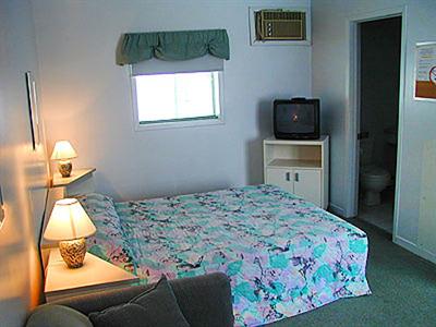 фото отеля Condotel Motel Canadien