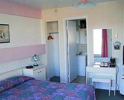 фото отеля Condotel Motel Canadien