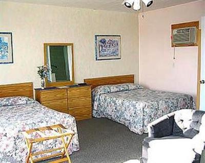 фото отеля Condotel Motel Canadien