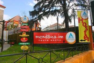 фото отеля Hostel Mendoza Inn Campo Base
