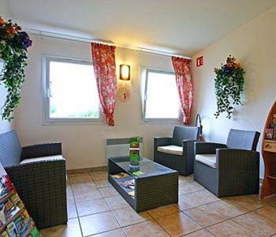 фото отеля Hotel Roi Soleil Strasbourg Holtzheim