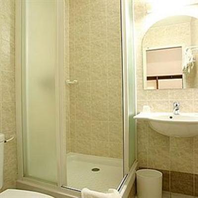 фото отеля Hotel Roi Soleil Strasbourg Holtzheim