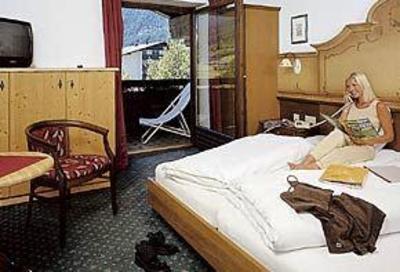 фото отеля Wellness & Aktiv Hotel Hartl