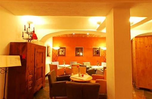фото отеля Wellness & Aktiv Hotel Hartl