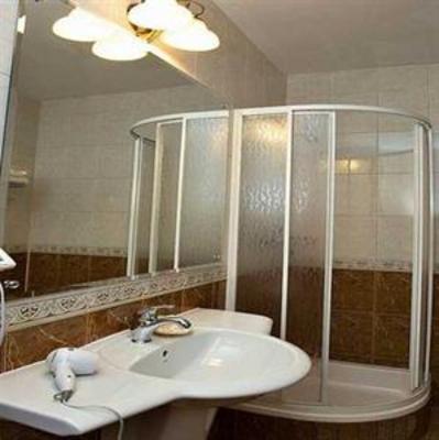 фото отеля Pensuine Hotel Brasov