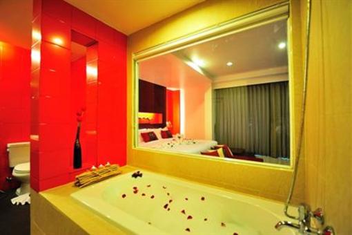 фото отеля Alfresco Hotel Phuket