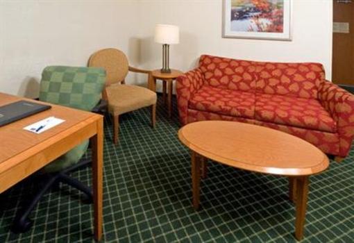 фото отеля Fairfield Inn & Suites by Marriott Columbus