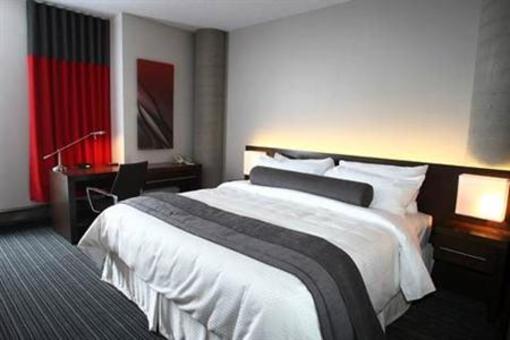 фото отеля Hotel Plaza Valleyfield