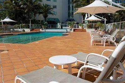 фото отеля Mint Broadbeach