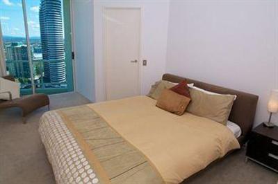 фото отеля Mint Broadbeach