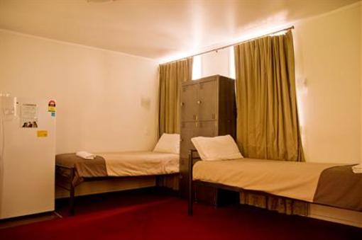 фото отеля Freemans Backpackers