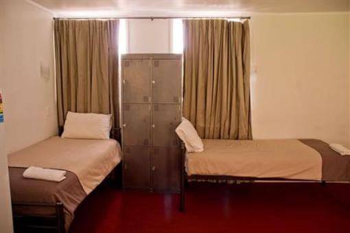 фото отеля Freemans Backpackers