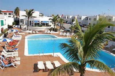 фото отеля Oasis Apartments Lanzarote