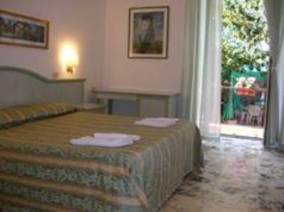 фото отеля Gioia B & B