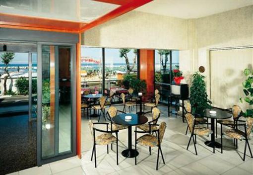 фото отеля Hotel Piccadilly Bellaria Igea Marina