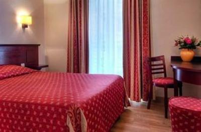 фото отеля Hotel de Paris Maubeuge