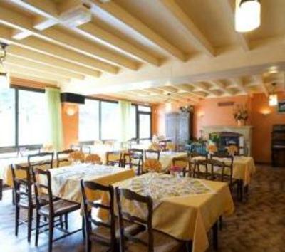 фото отеля Hotel Restaurant Le Provence Le Monastier-sur-Gazeille