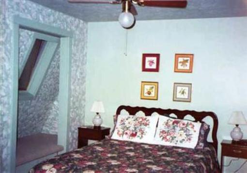 фото отеля Shaker Woods Farm Bed & Breakfast