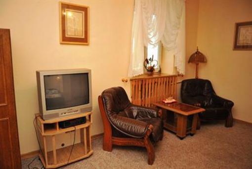 фото отеля Dworek Pod Lipami