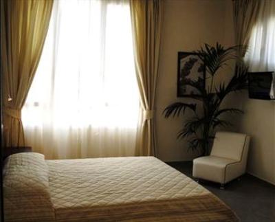фото отеля Hotel Saturday