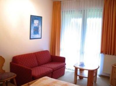 фото отеля Waldhotel Zobischhaus