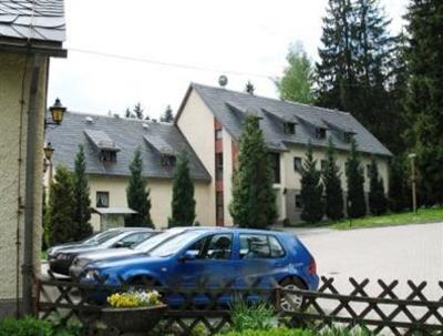 фото отеля Waldhotel Zobischhaus