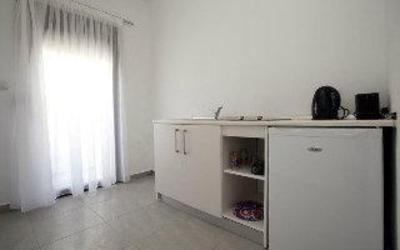 фото отеля Oikea Studios