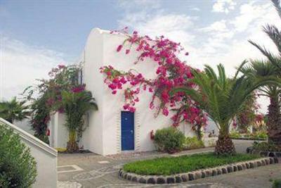 фото отеля Mediterranean Beach Palace
