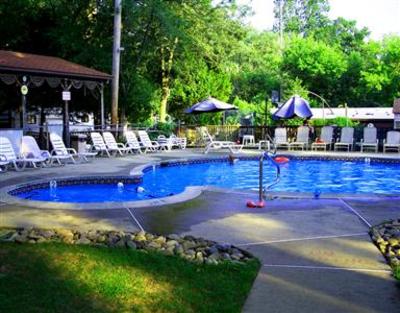 фото отеля Nascar RV Resort at Mays Landing